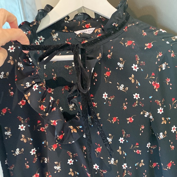 Zara Floral Dress - Picture 3 of 3